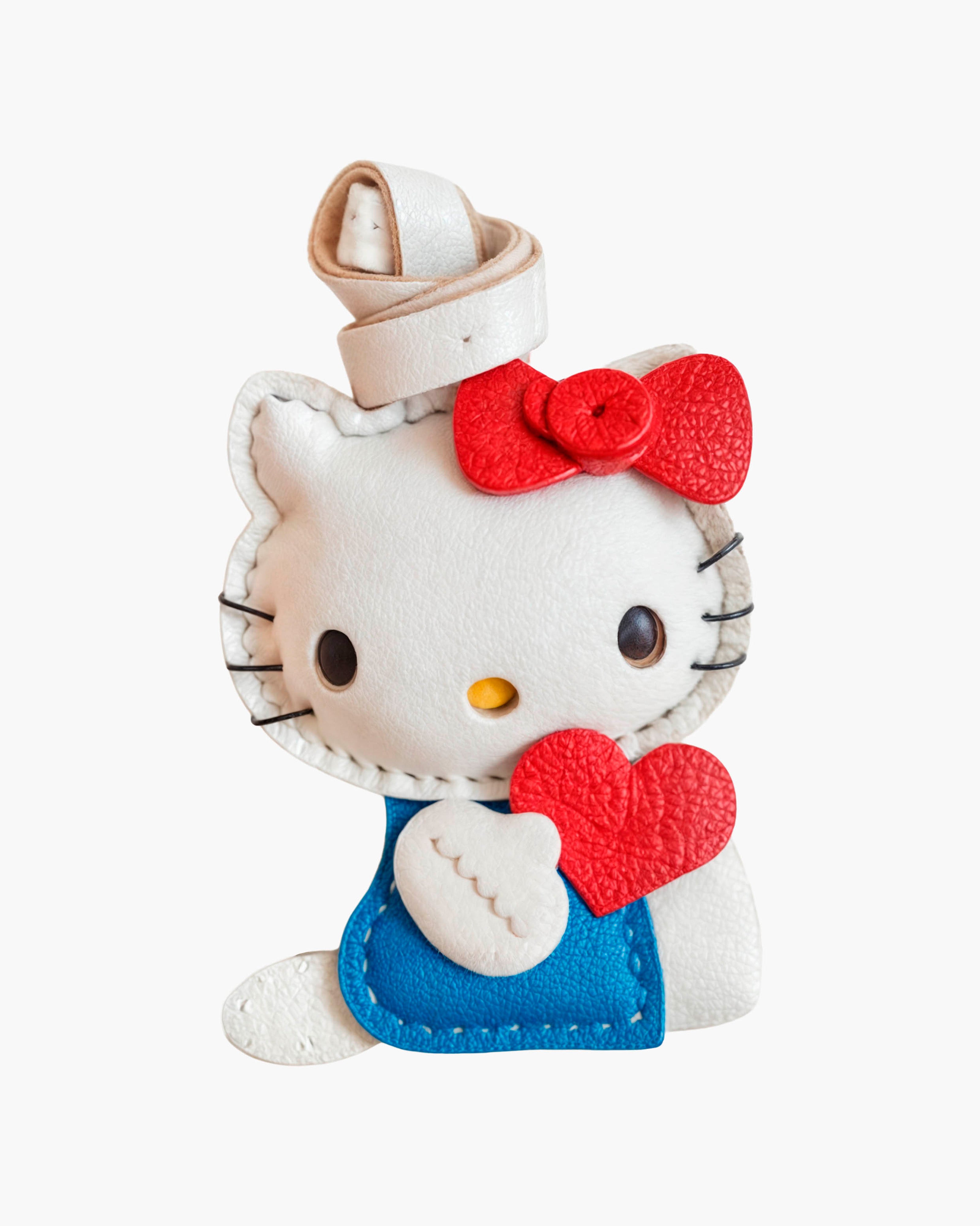 Bag Charm Hello Kitty Coração