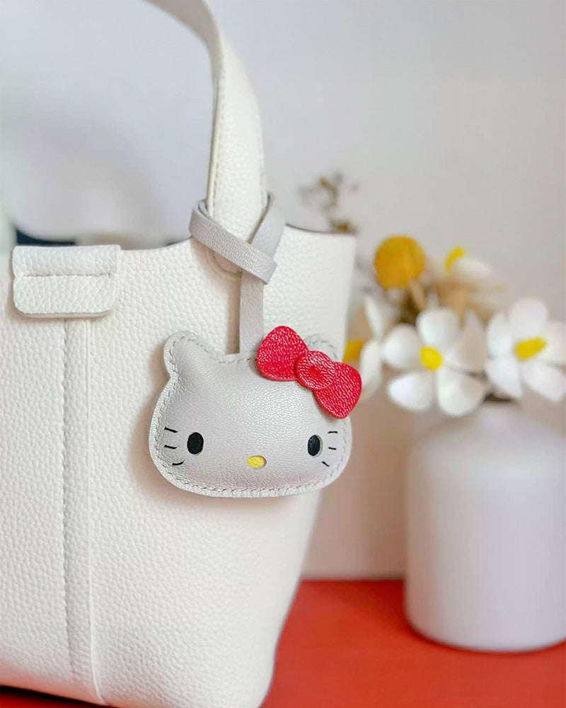 Bag Charm Hello Kitty de Couro