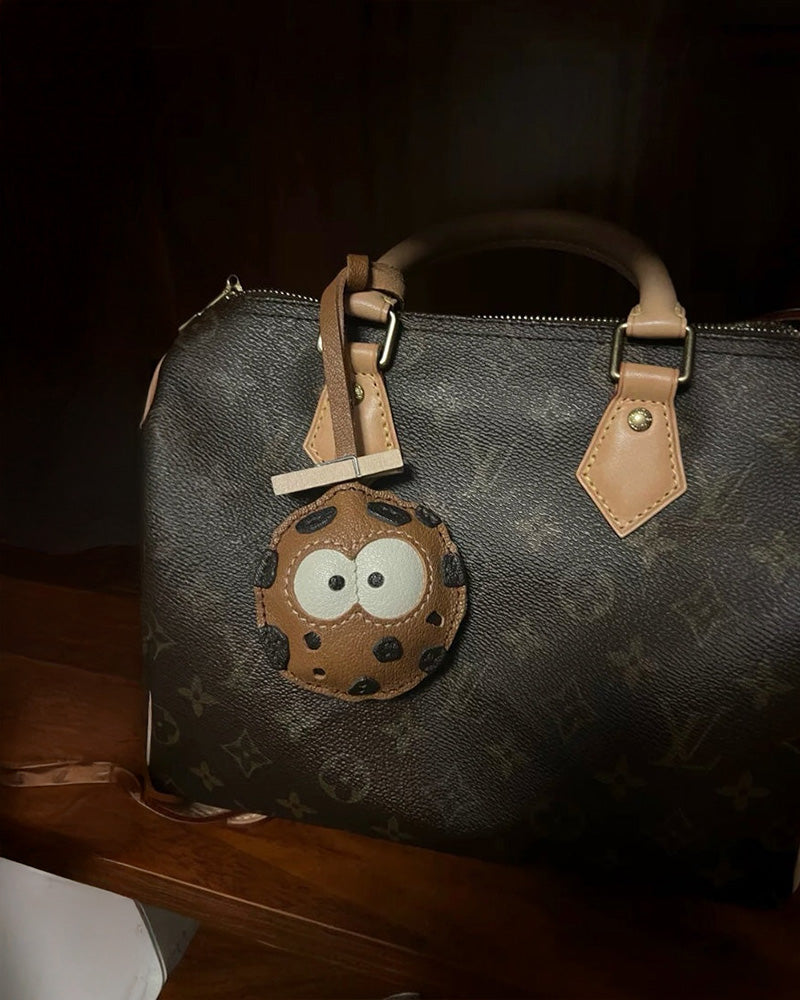 Bag Charm Biscoito de Couro