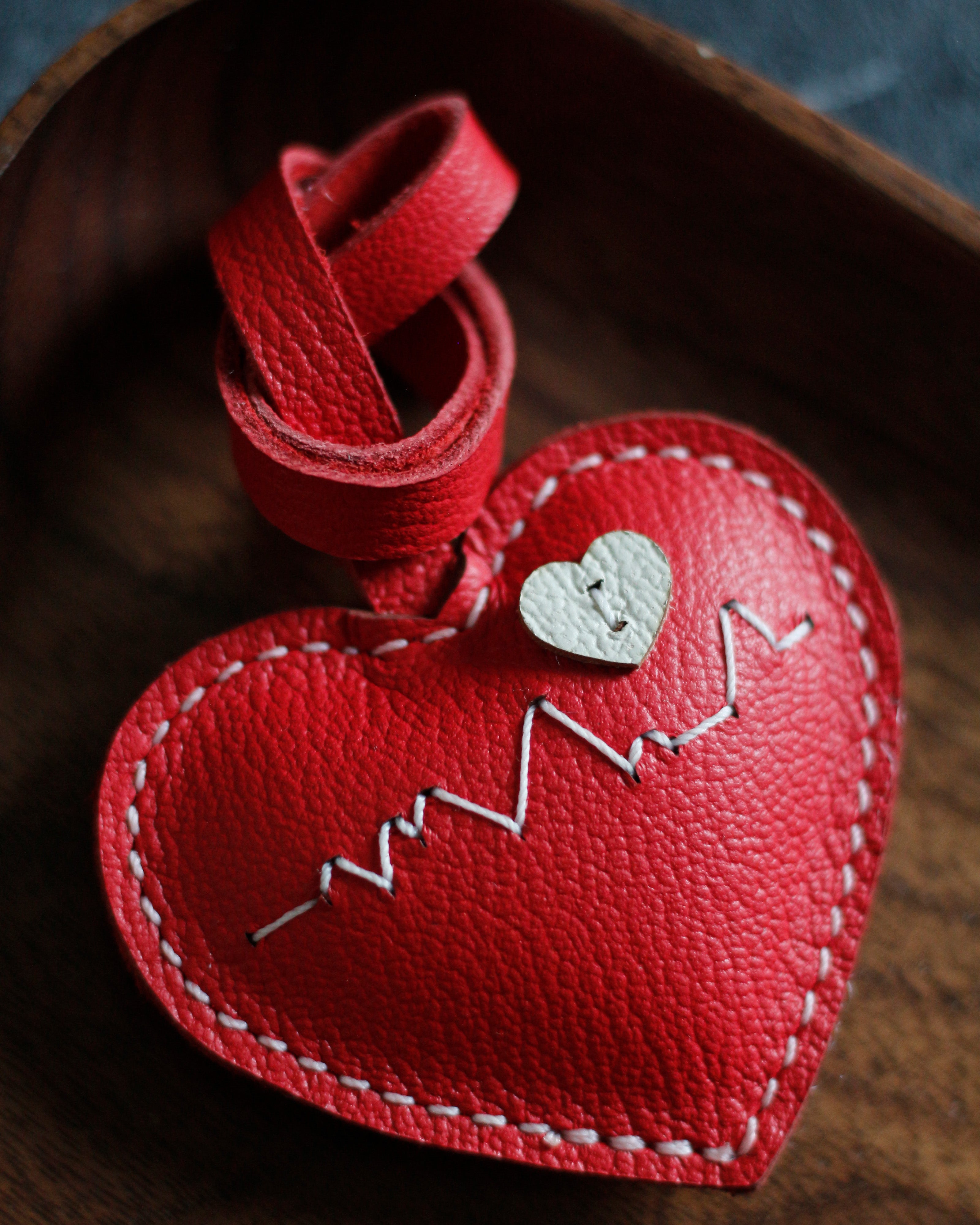 Bag Charm Coração Pulse