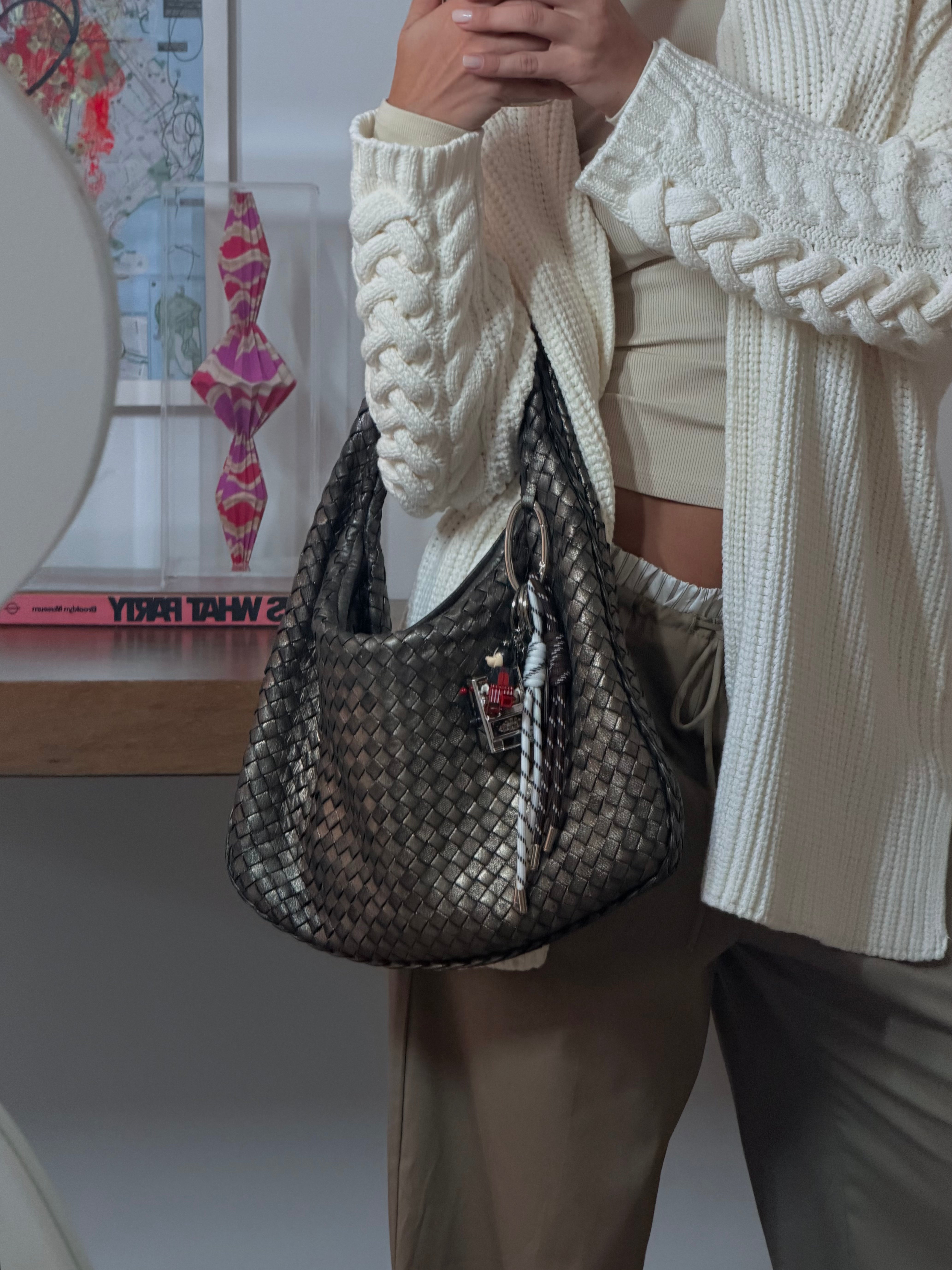 Bag Charm Mouse em detalhe para bolsa - Charmme Brasil