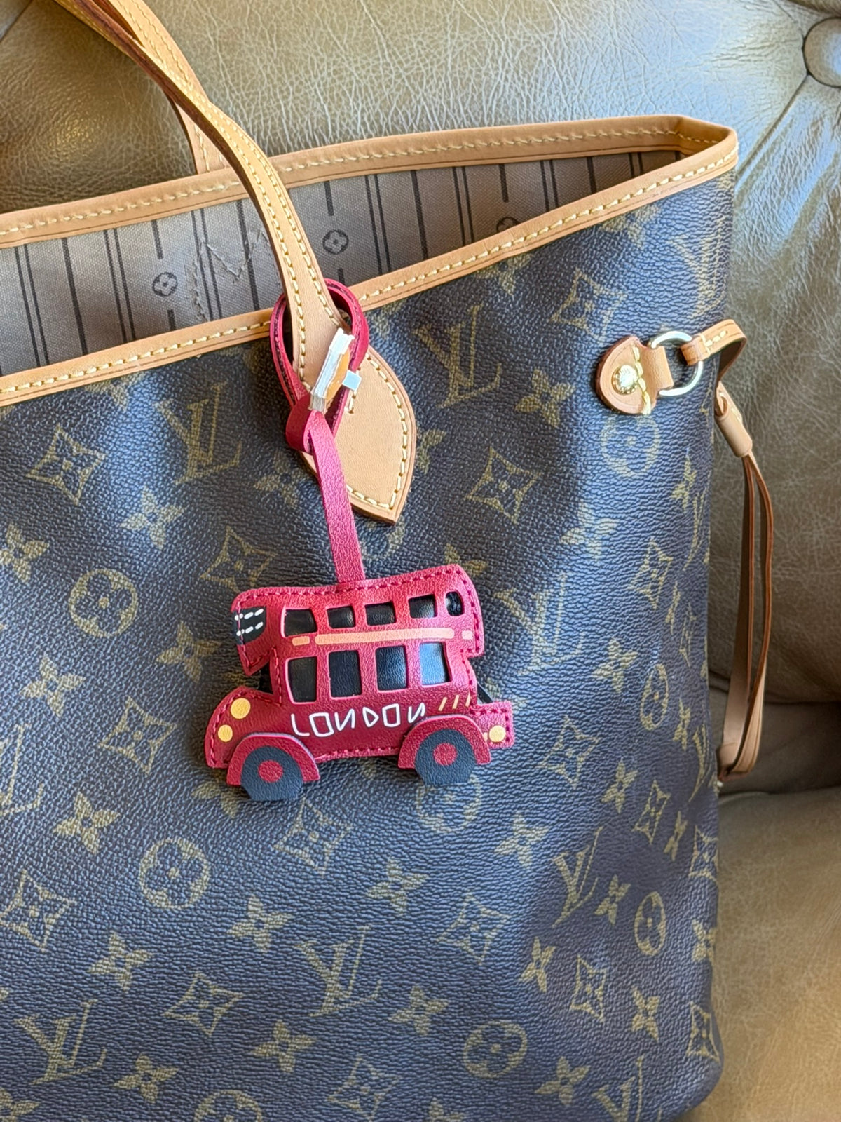 Bag Charm London Bus