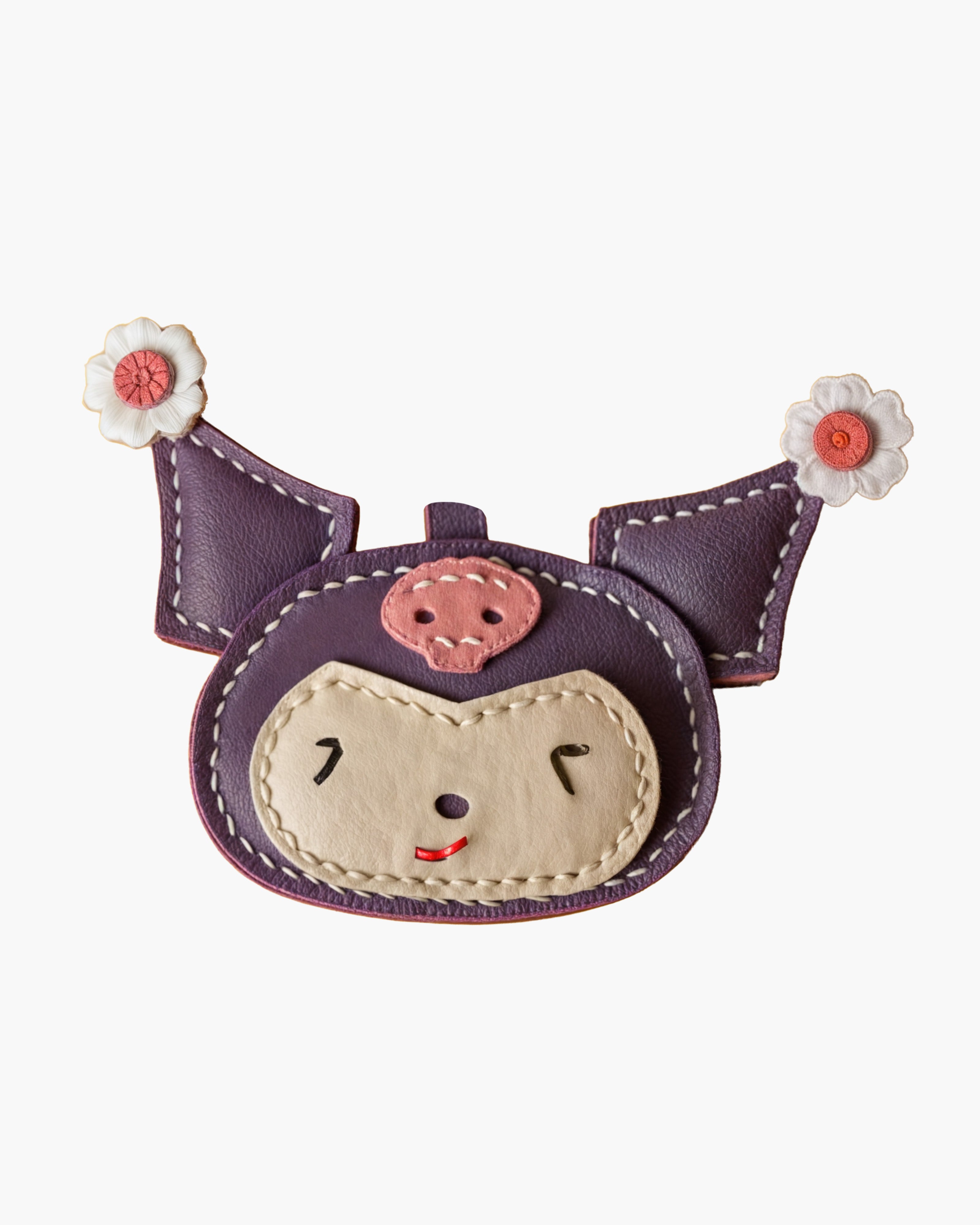 Bag Charm Kuromi em foto de produto - Charmme Brasil