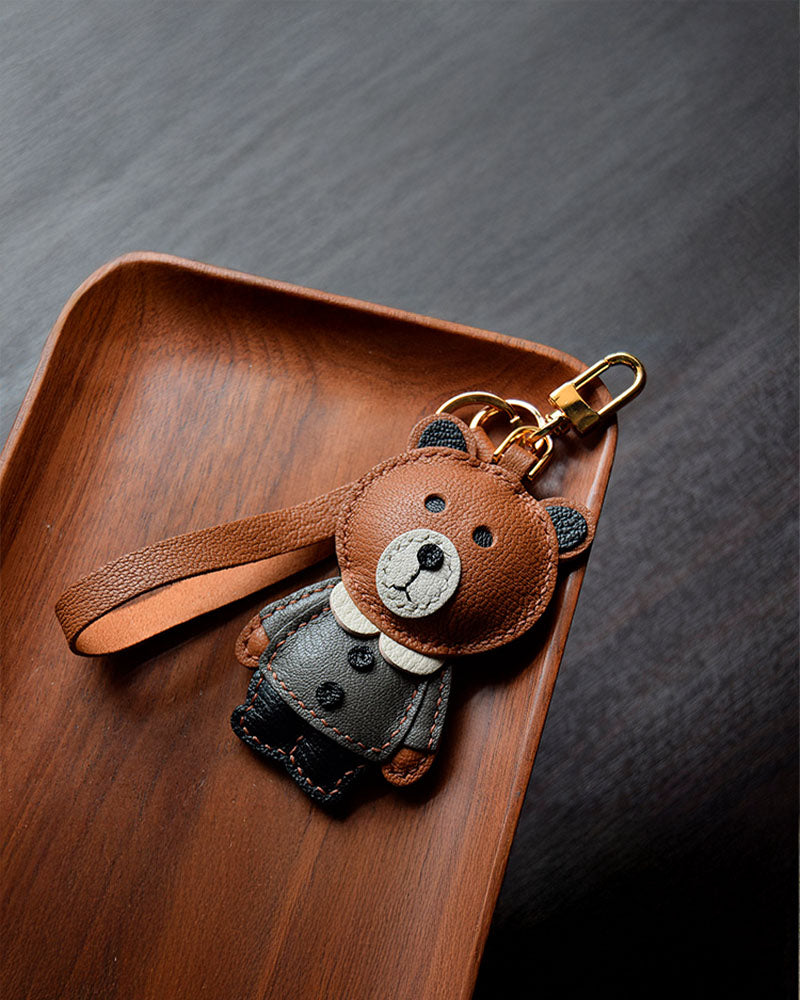 Bag Charm Urso Elegante em detalhe para bolsa - Charmme Brasil