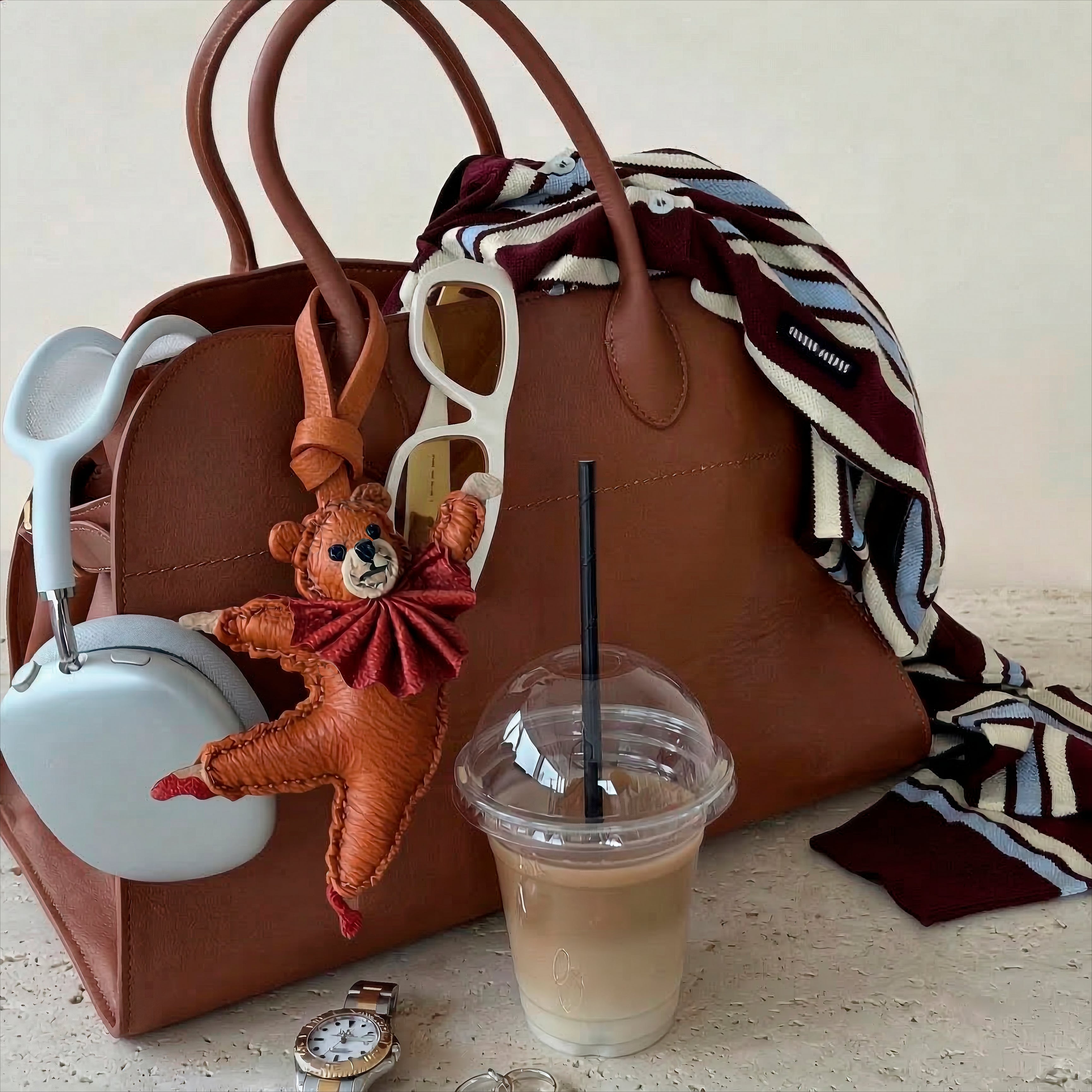 Bag Charm Ursinho Bailarino em detalhe para bolsa - Charmme Brasil